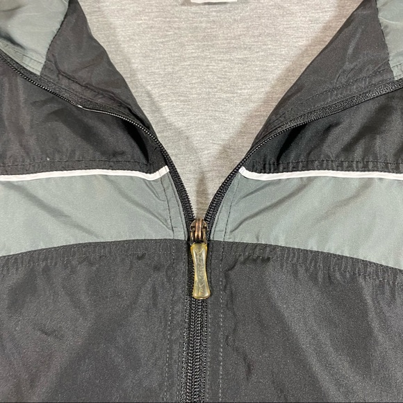 Reebok Jacket Men’s 2XL Zip Lined Jacket pockets Black gray light Windbreaker - Picture 5 of 14